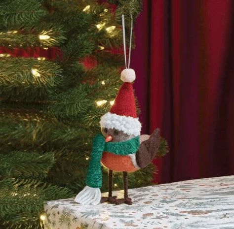 How to Hang Baubles on Your Christmas Tree: A Step-by-Step Guide