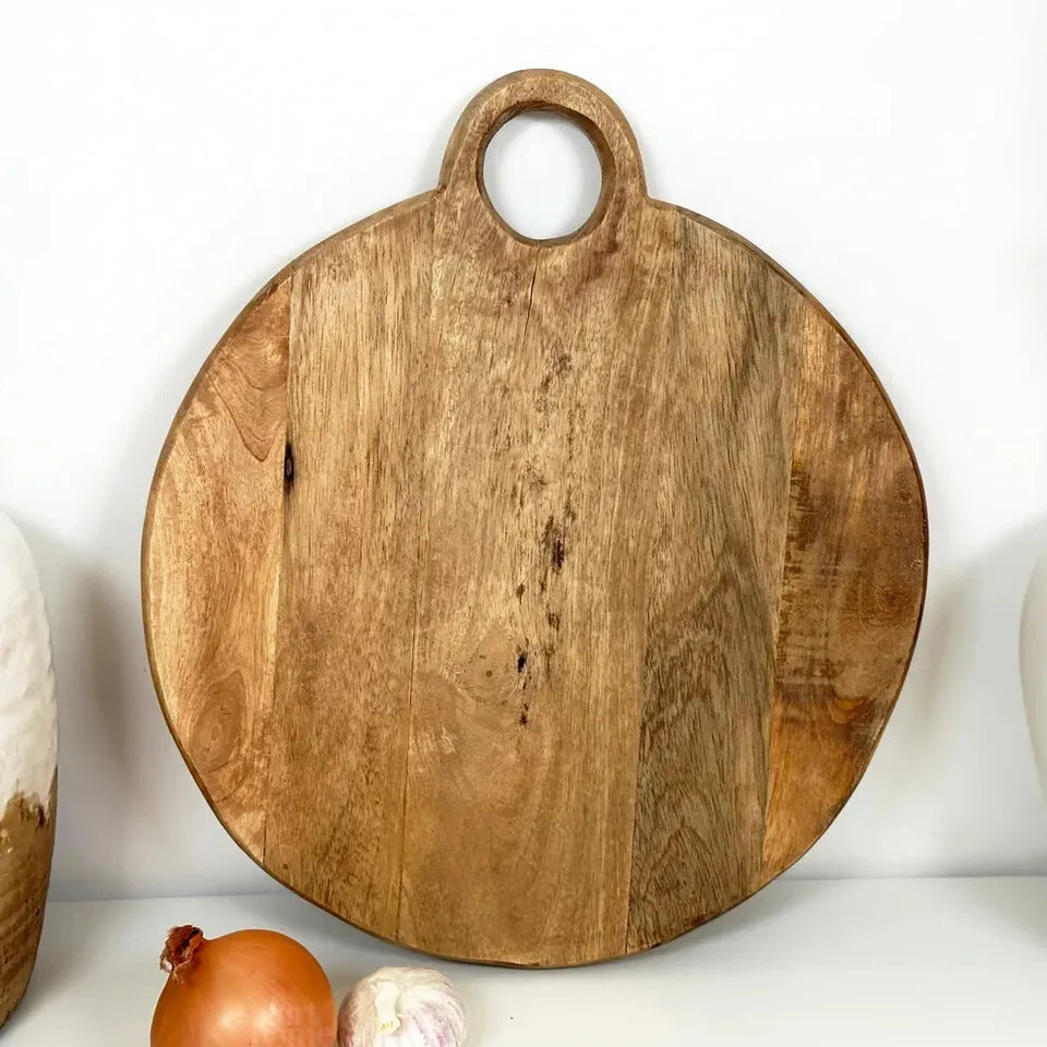 The Ultimate Guide to Choosing the Perfect Chopping Board for Your Kitchen