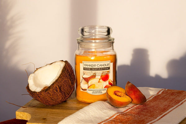 Coconut Peach Smoothie Large Yankee Candle Jar (538g)