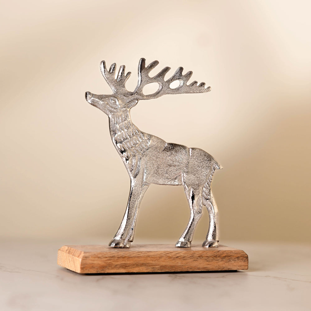 Christmas Reindeer Stag Ornament Metal Wood Decoration