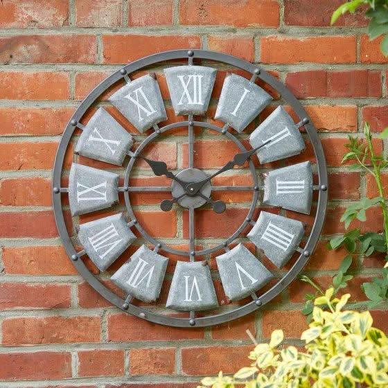 Lincoln Classic Wall Clock 25"