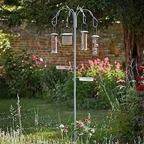 Traditional Four Arm Wild Willow Wild Bird Feeding Station