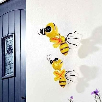 Hanging Garden Metal Bee Ornament Wall Clinger Garden Hanger