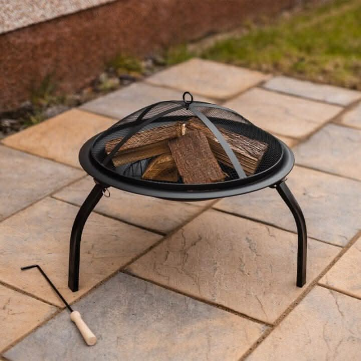 round-fire-pit-black-21″-outdoor-heating-solution