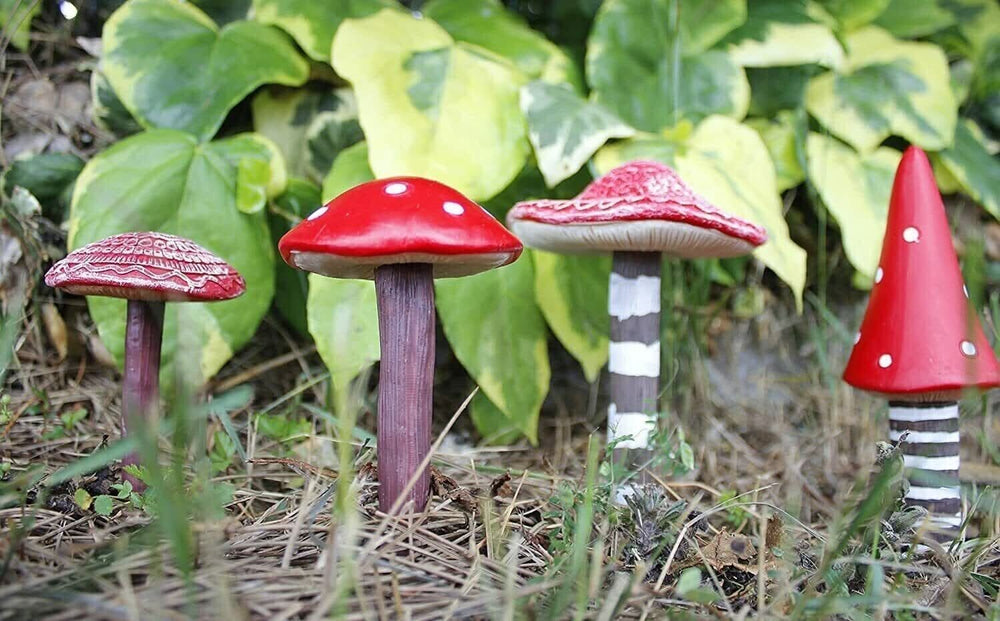 Mushroom-fairy-Garden-ornament