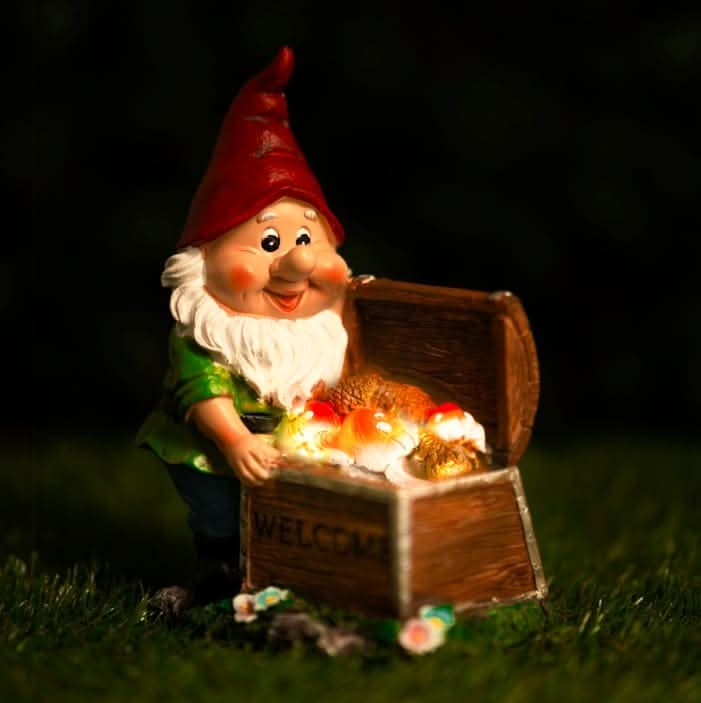 Solar Gnome Garden Ornament LED Welcome Chest Home Patio Flower Bed Lighting