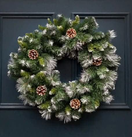 Christmas Artificial Wreath Decoration Hanging Pinecones Snow Dusted Decor