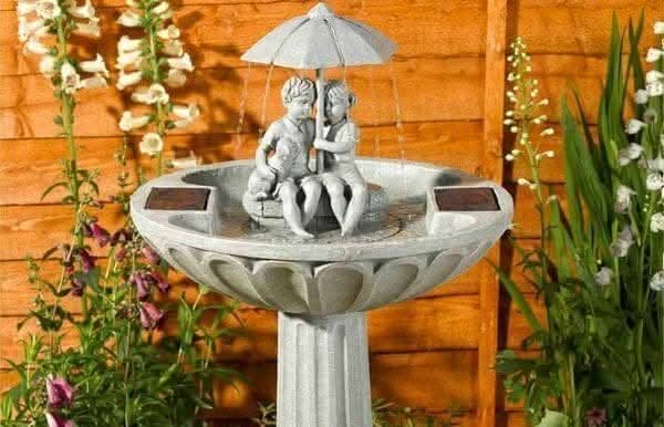 Umbrella-Fountain-Solar-Water-Feature-1