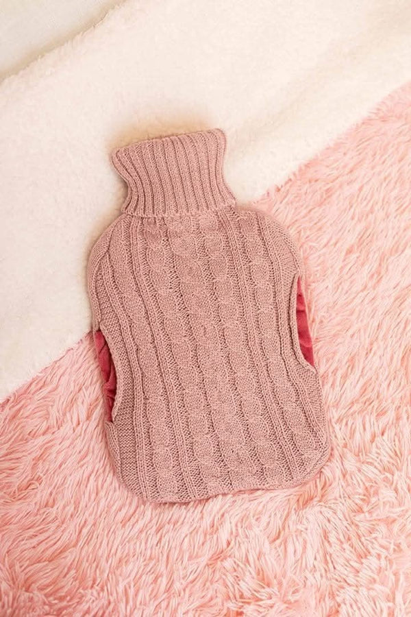 attractive-pink-knitted-hot-water-bottle-cover-2l