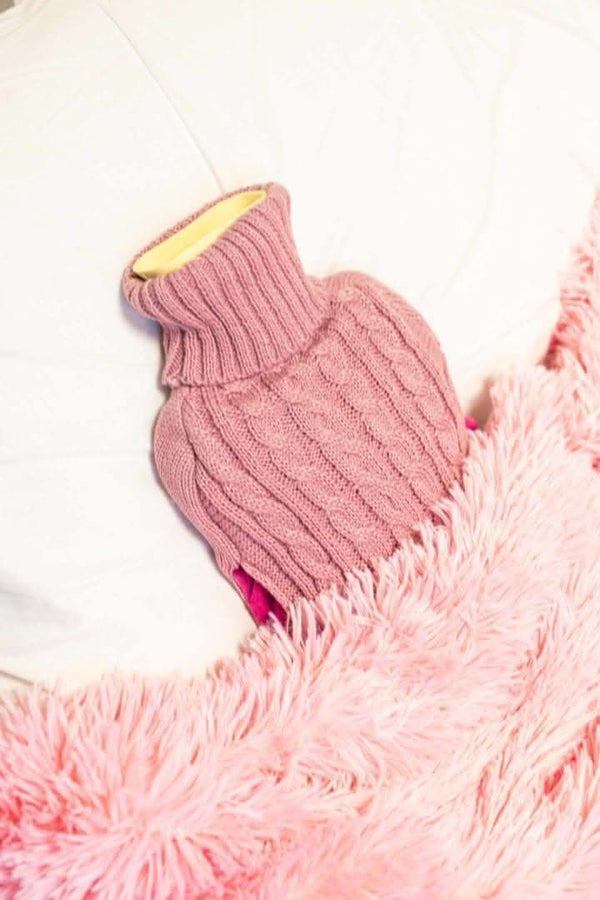 attractive-pink-knitted-hot-water-bottle-cover-2l