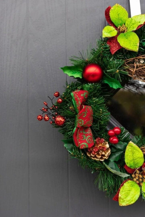 christmas-wreath-red-baubles-berries-poinsettia