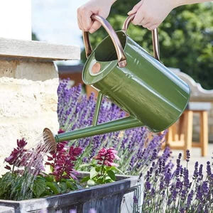 garden-metal-watering-can-sage-green-45l