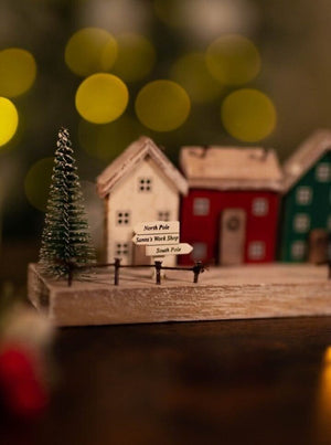 hard-wearing-wooden-christmas-village-scene-decor