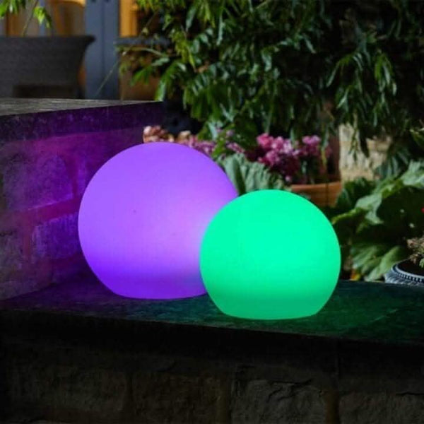 lunieres-extra-large-outdoor-led-orb-light