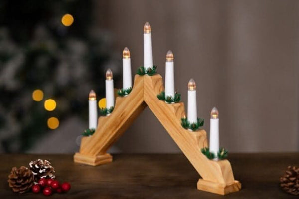 modern-wooden-white-christmas-candle-bridge-7-bulb