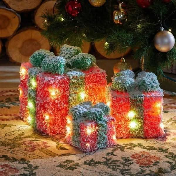 3pc Christmas Frosted LED Gift Boxes Set (Red & Green)