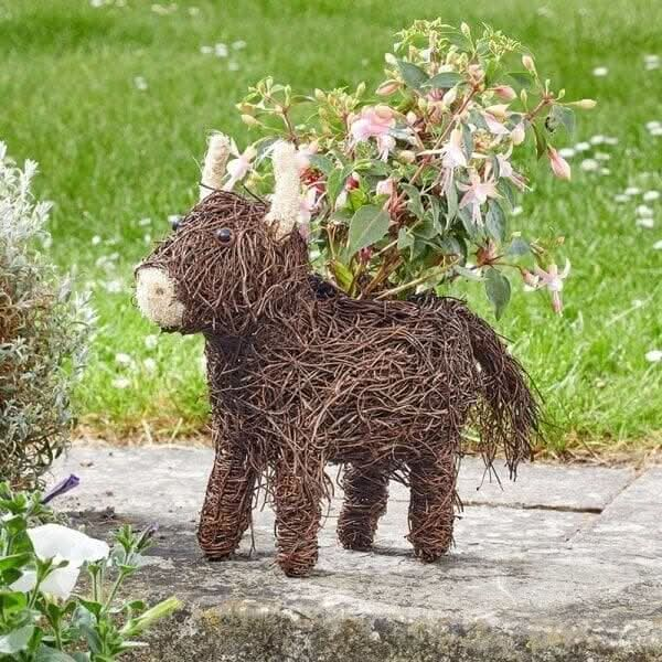 Rattan Garden Flower Planter Highland Cow