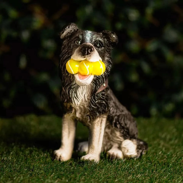 Solar Dog Garden Ornament Light Up Tennis Balls Puppy Statue