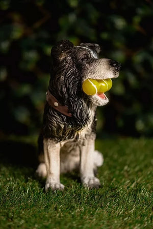 Solar Dog Garden Ornament Light Up Tennis Balls Puppy Statue