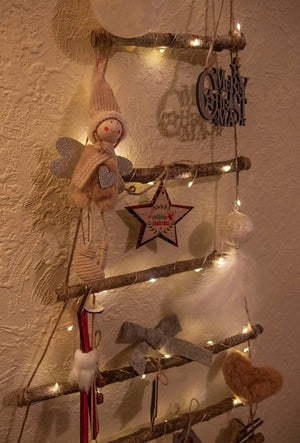 wooden-scandi-ladder-christmas-tree-wall-light-133cm